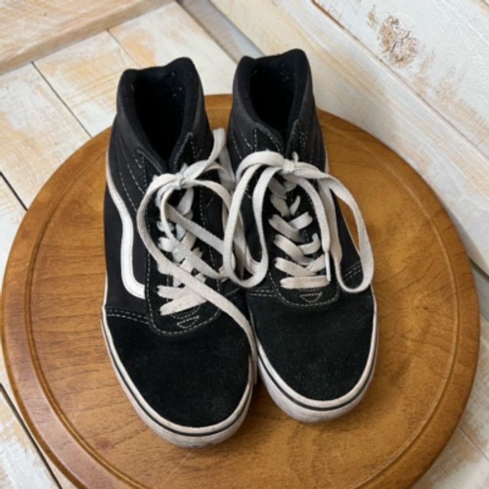 Vans Boys Old Skool Skate Shoes Athletic Black White 500714 High Top Lace Up 4 M - Picture 3 of 12